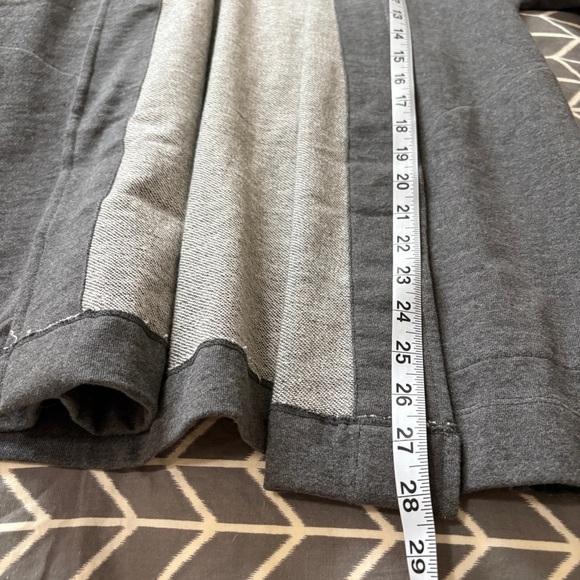 COYUCHI WOMEN'S DILLON ORGANIC COTTON FRENCH TERRY CARDIGAN IN CHARCOAL HEATHER - Picture 9 of 9